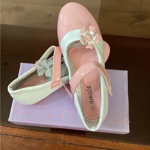 Pink and White Kids Shoes 4 girls